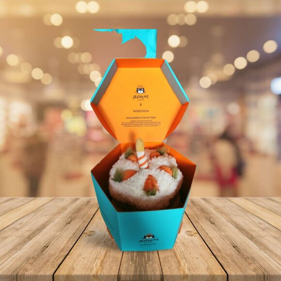 LIMITED EDITION Jellycat Chicago Nordstrom Edition Carrot Cake NWT in Box - Picture 2 of 6